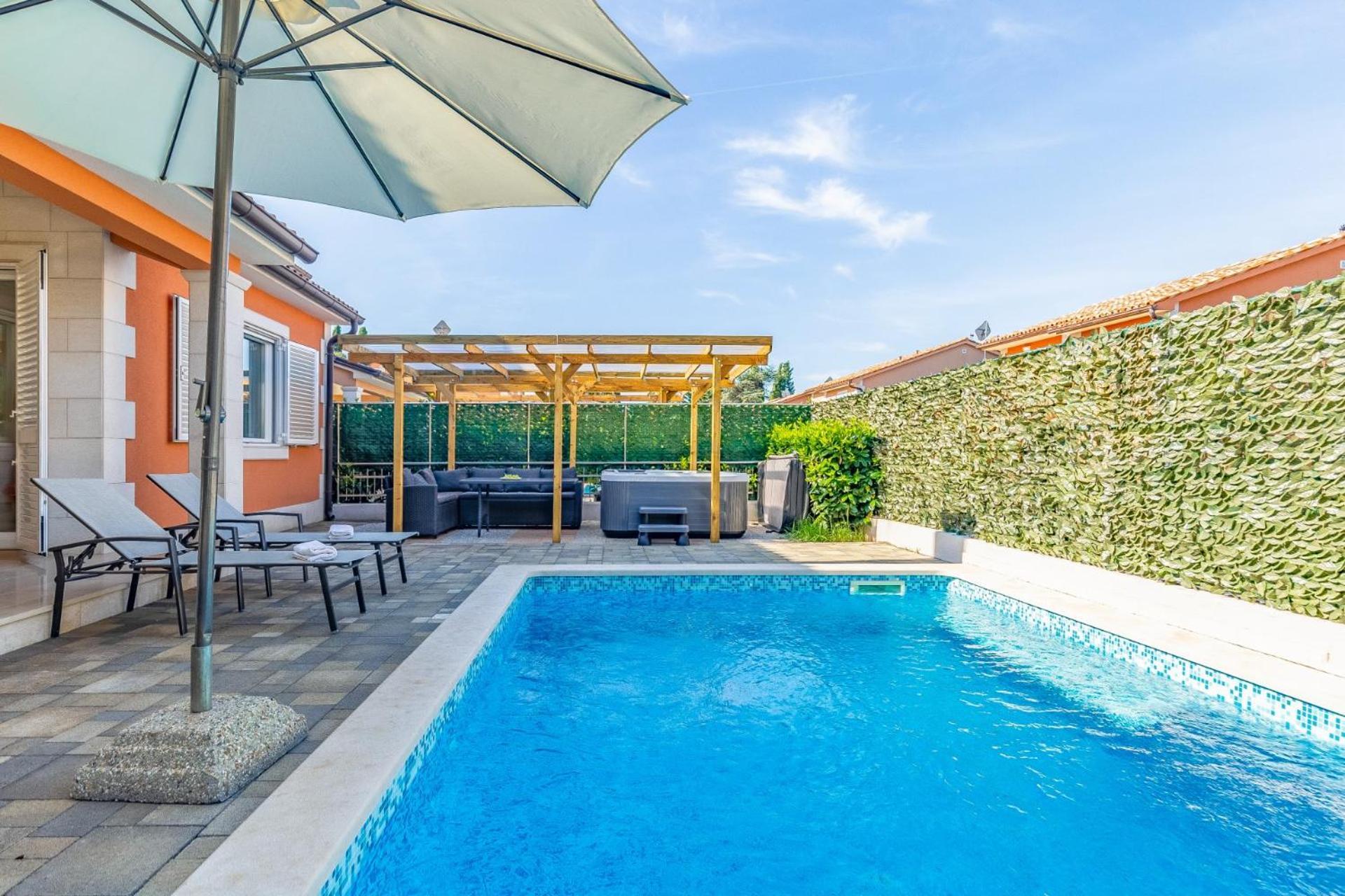 Villas Lotus With Pool And Jacuzzi Pula Exterior foto