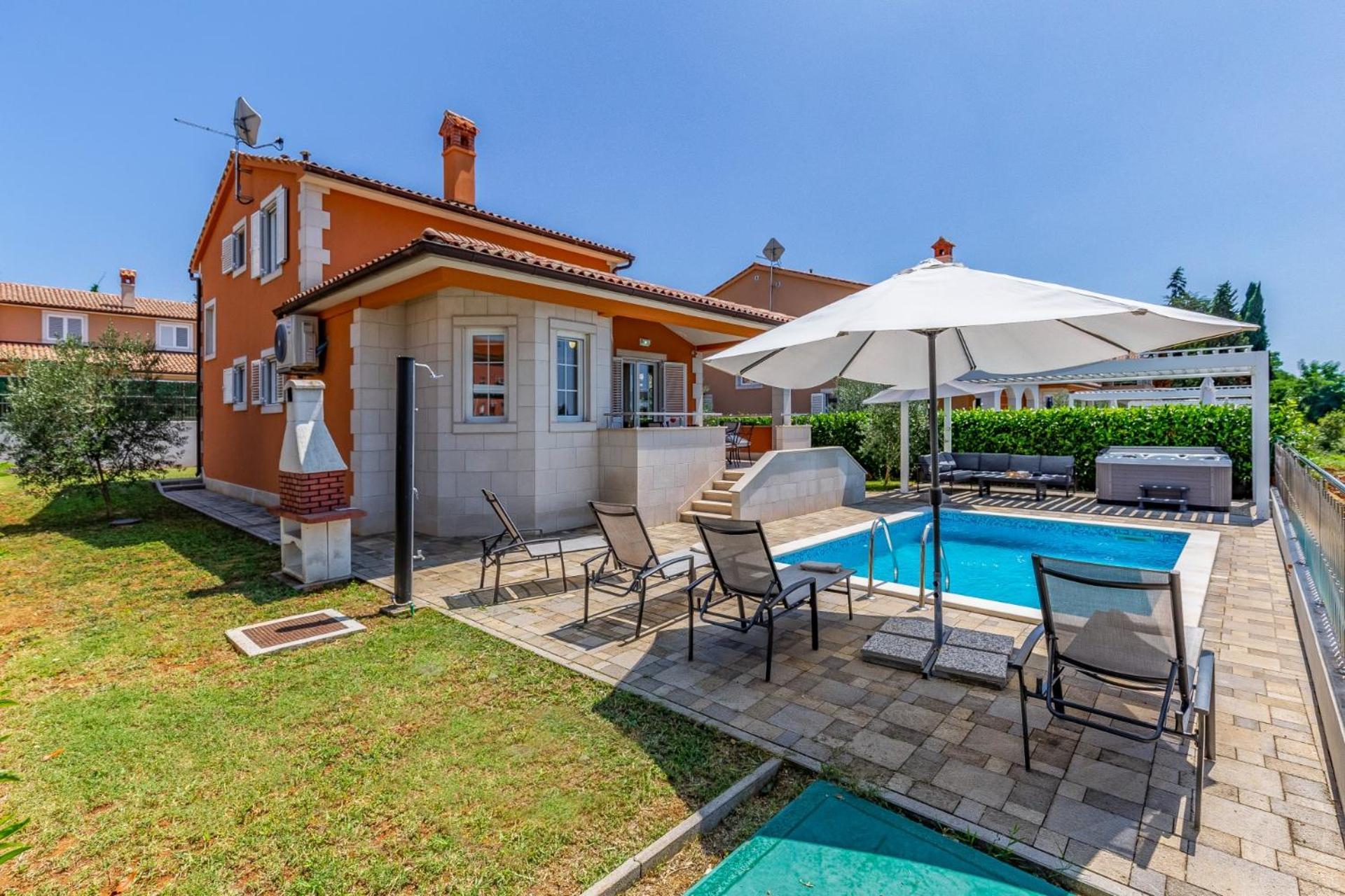 Villas Lotus With Pool And Jacuzzi Pula Exterior foto